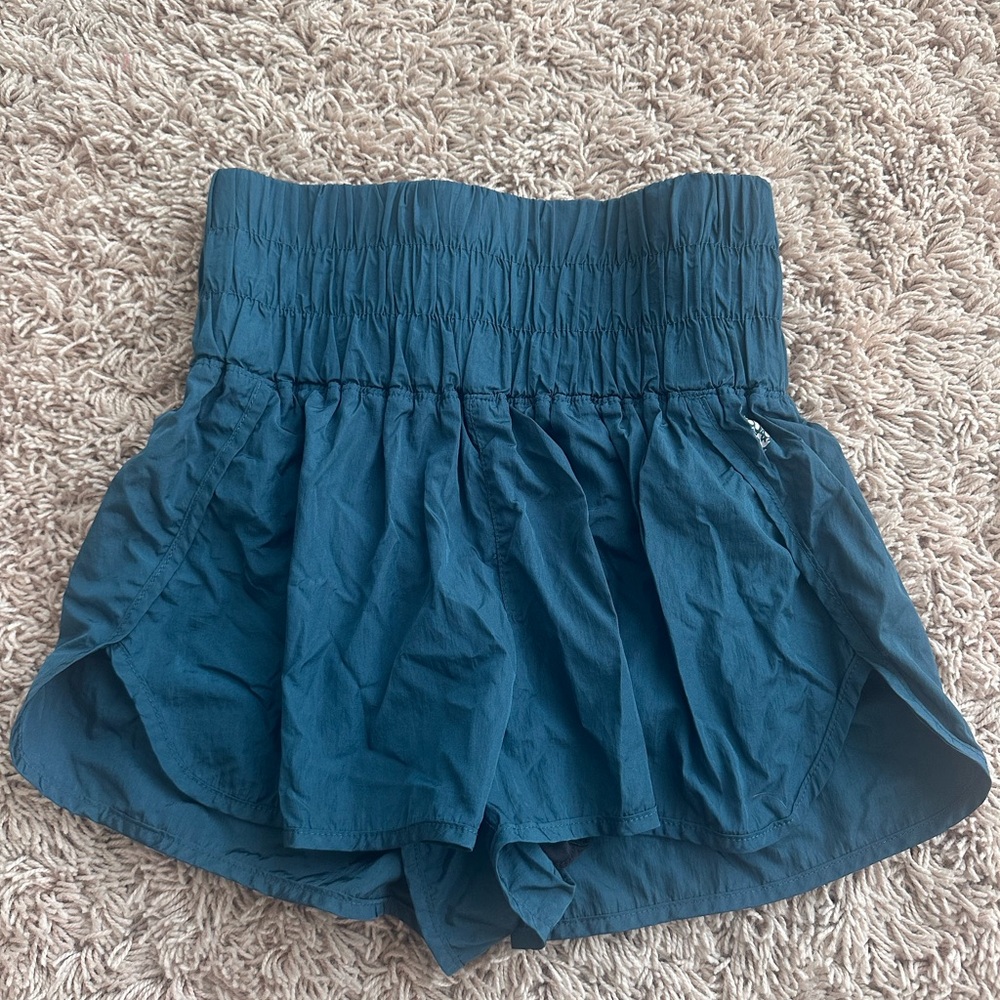 Free people way home shorts in teal excellent condition